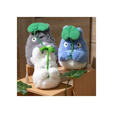 My Neighbor Totoro Nakayoshi Plush Figure Medium Totoro with leaf 20 cm